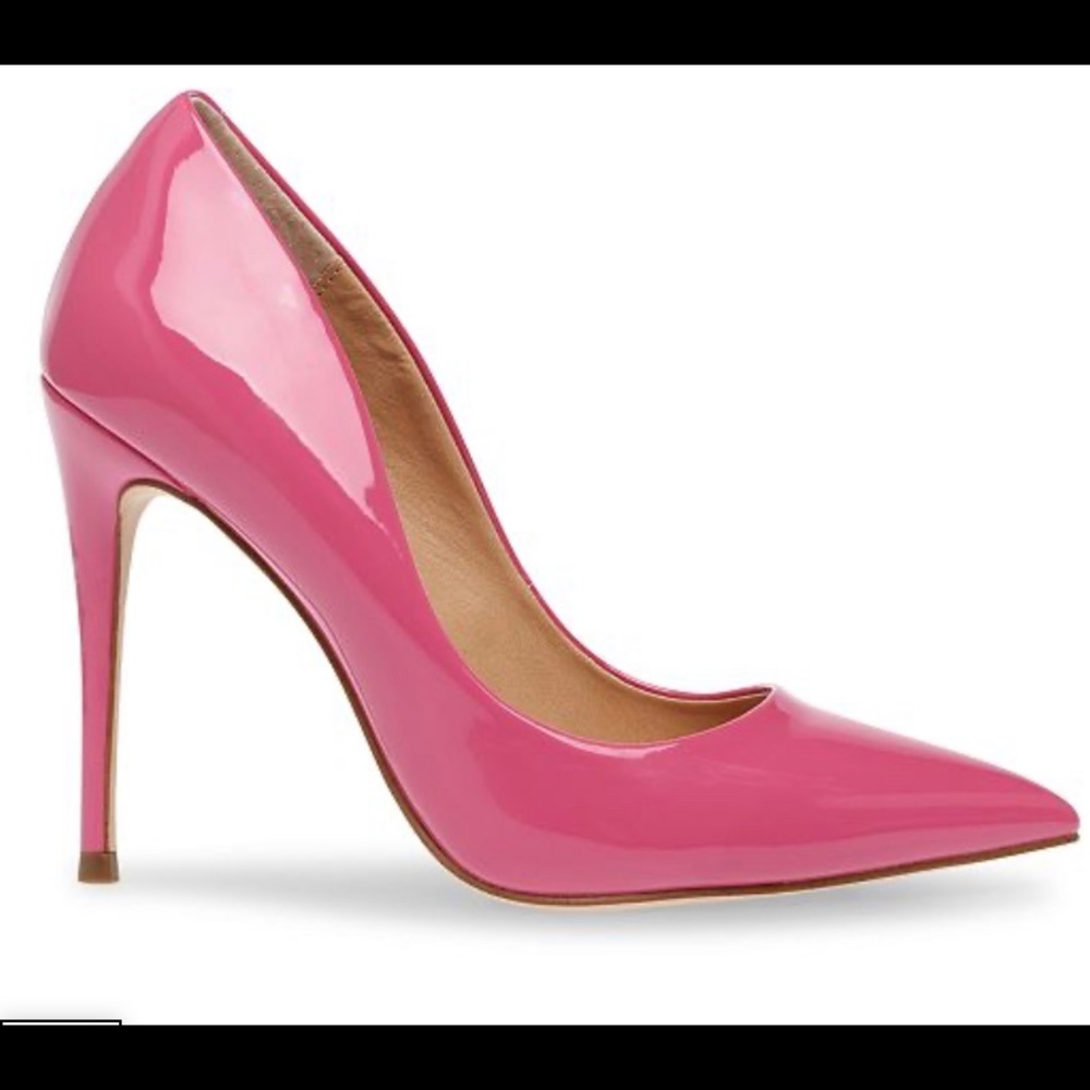 Pink pumps